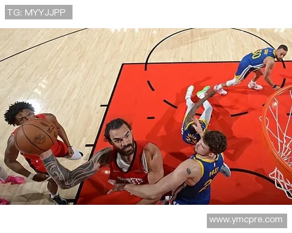 火箭内线肆虐猛龙，篮板与得分双重碾压