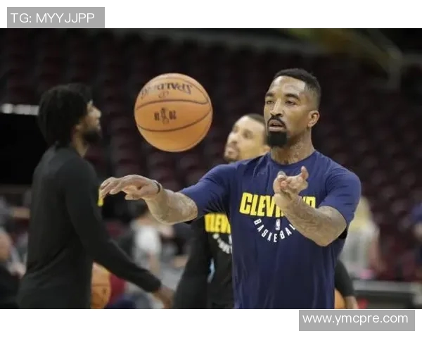 难逃背锅！小史密斯&芬尼·史密斯三分17中1合砍16分